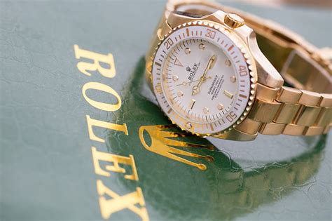 rolex value lookup.